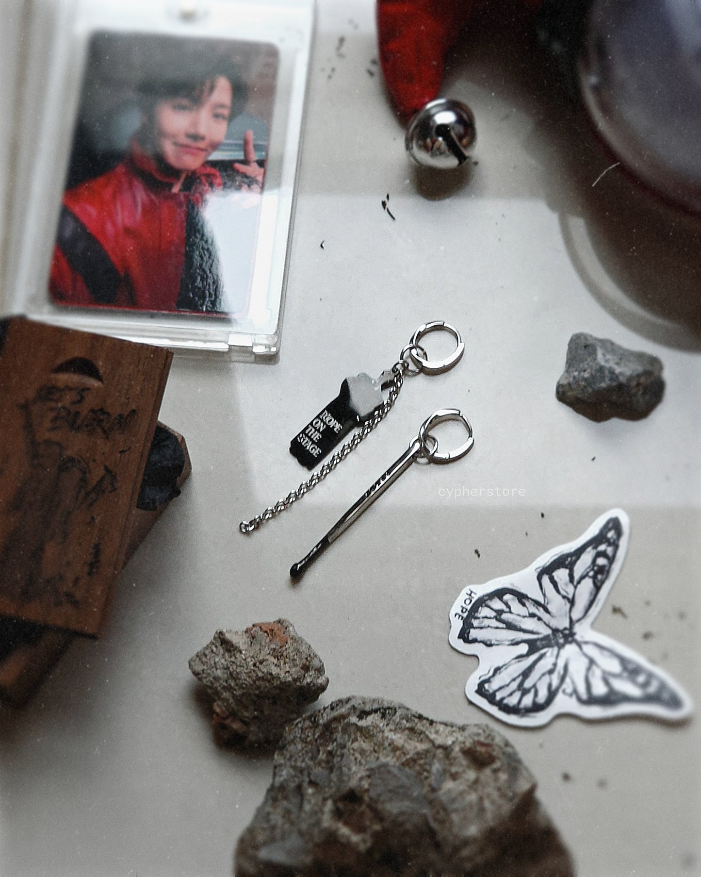 Hope on the Stage inspired earrings