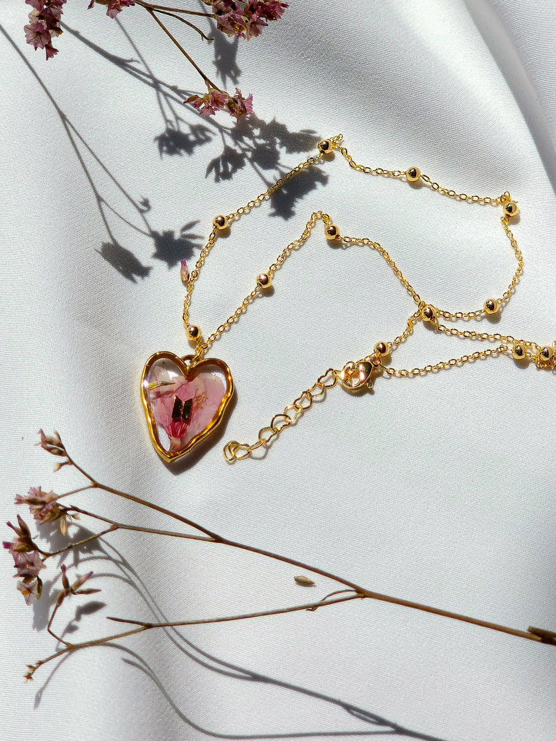 BTS inspired necklace with real flower | Pink heart