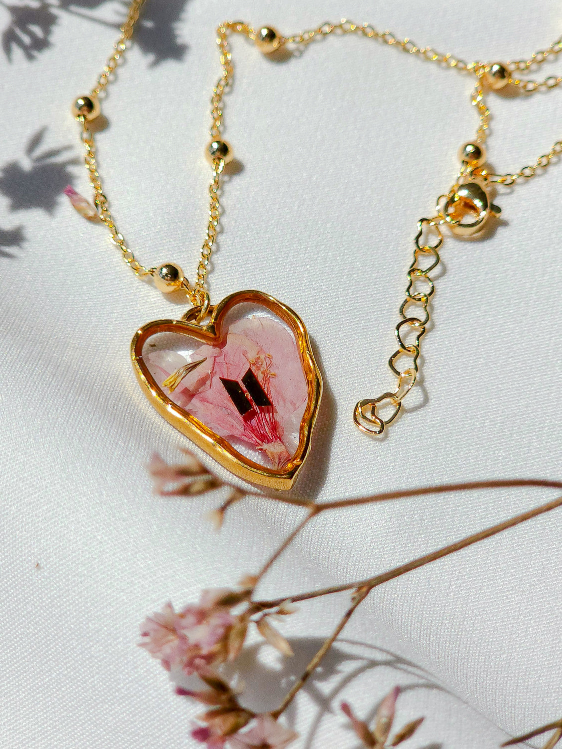 BTS inspired necklace with real flower | Pink heart