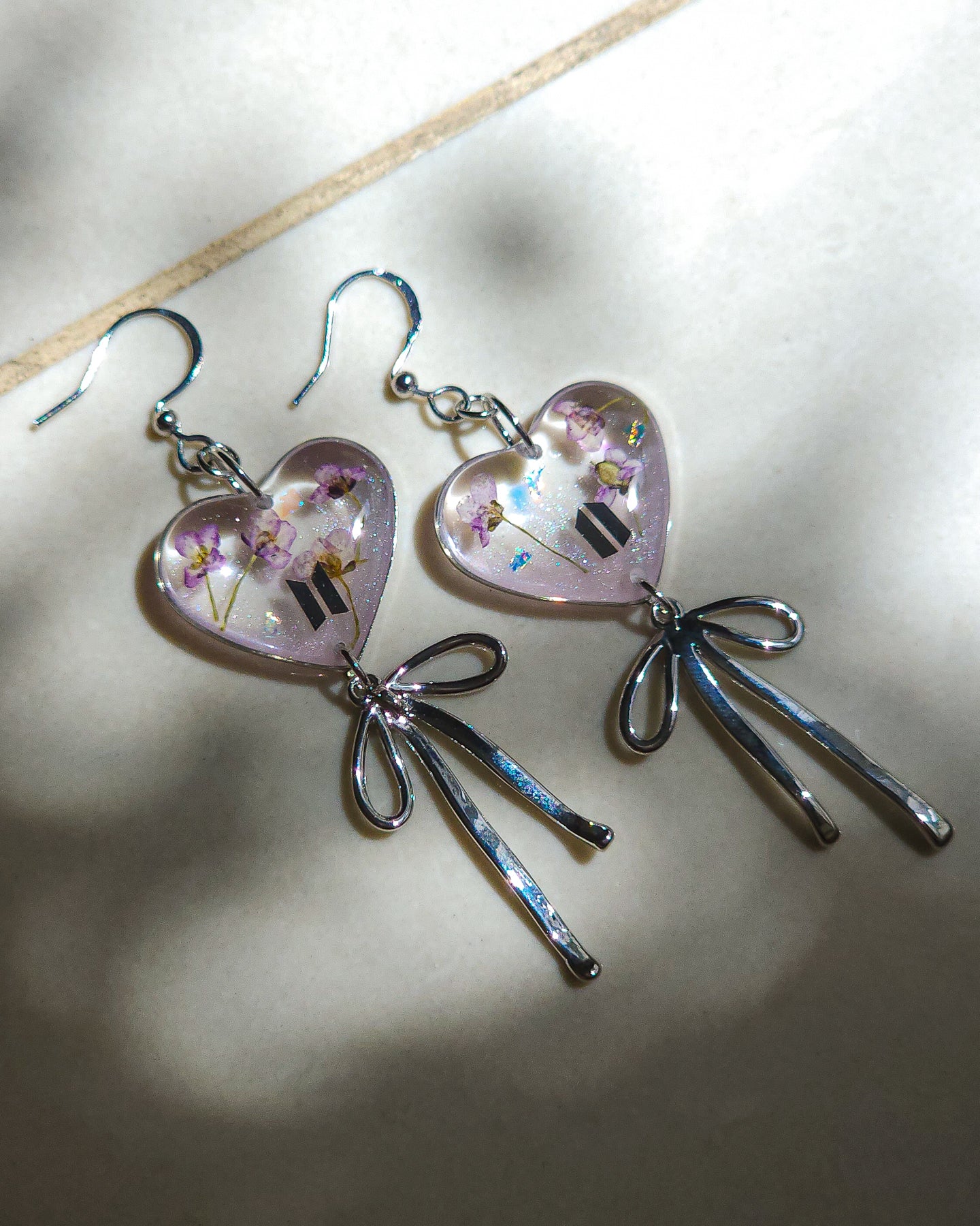 Heart-shaped earrings with bow inspired by BTS 🌸 silver color