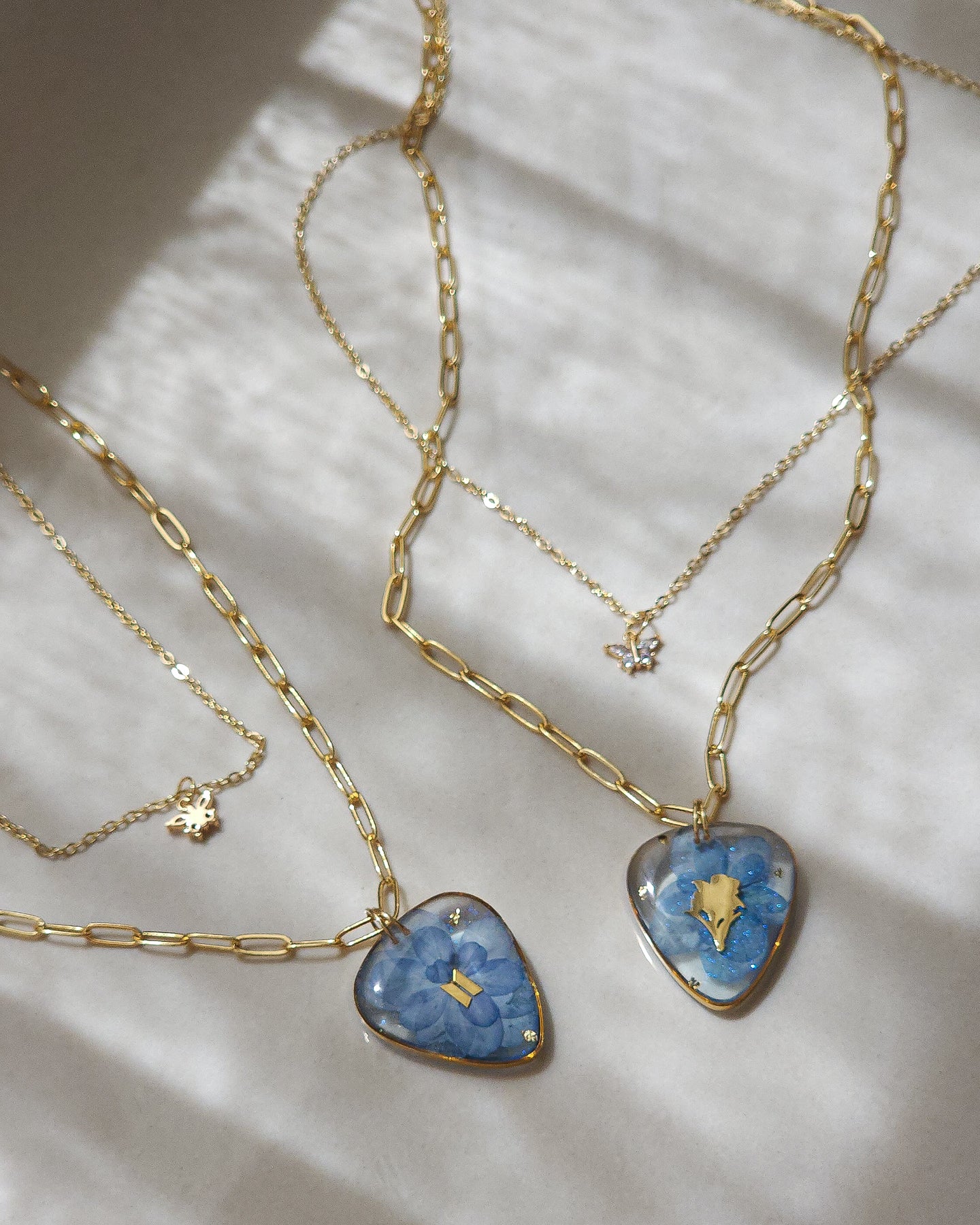 Guitar pick necklace inspired by Jimin's MUSE 🦋 14k gold-plated