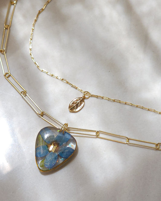 Guitar pick necklace inspired by BTS 💙 blue flower - 14k gold-plated