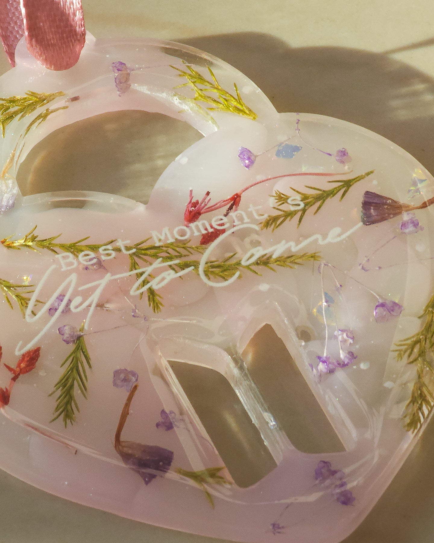 Epoxy Resin Ornaments with Real Flowers 🎀 Milky Pink