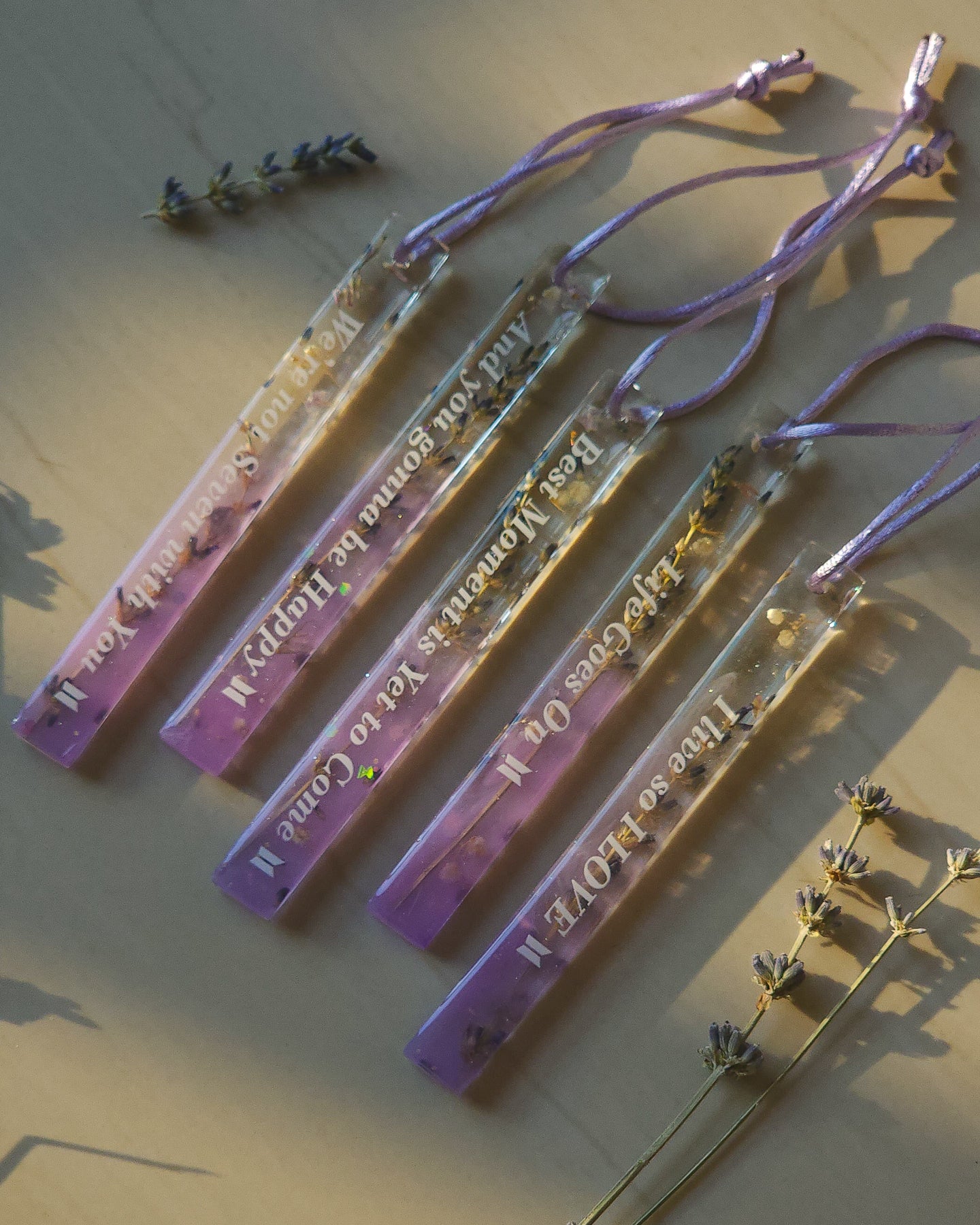 Epoxy Resin Ornaments with Real Flowers 🌷 lavender