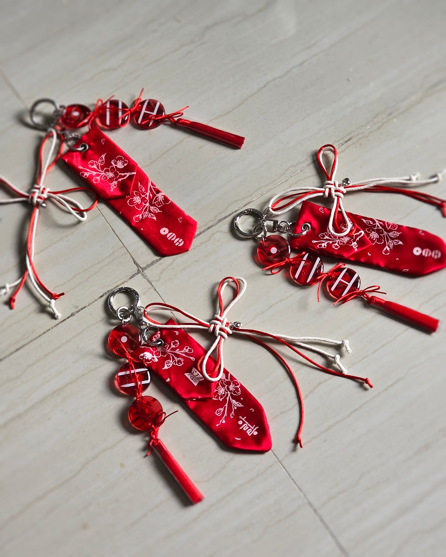 ARIRANG inspired Bag Charm set of 3 discounted | red ver.
