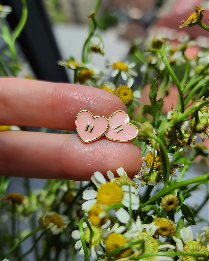 Tiny Hearts earrings inspired by BTS | 14k gold plated SOFT PINK 🌸