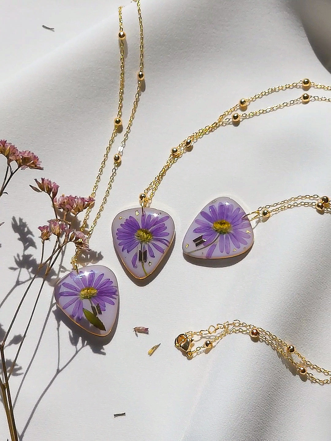 BTS inspired guitarpick necklace with real flower | purple flower