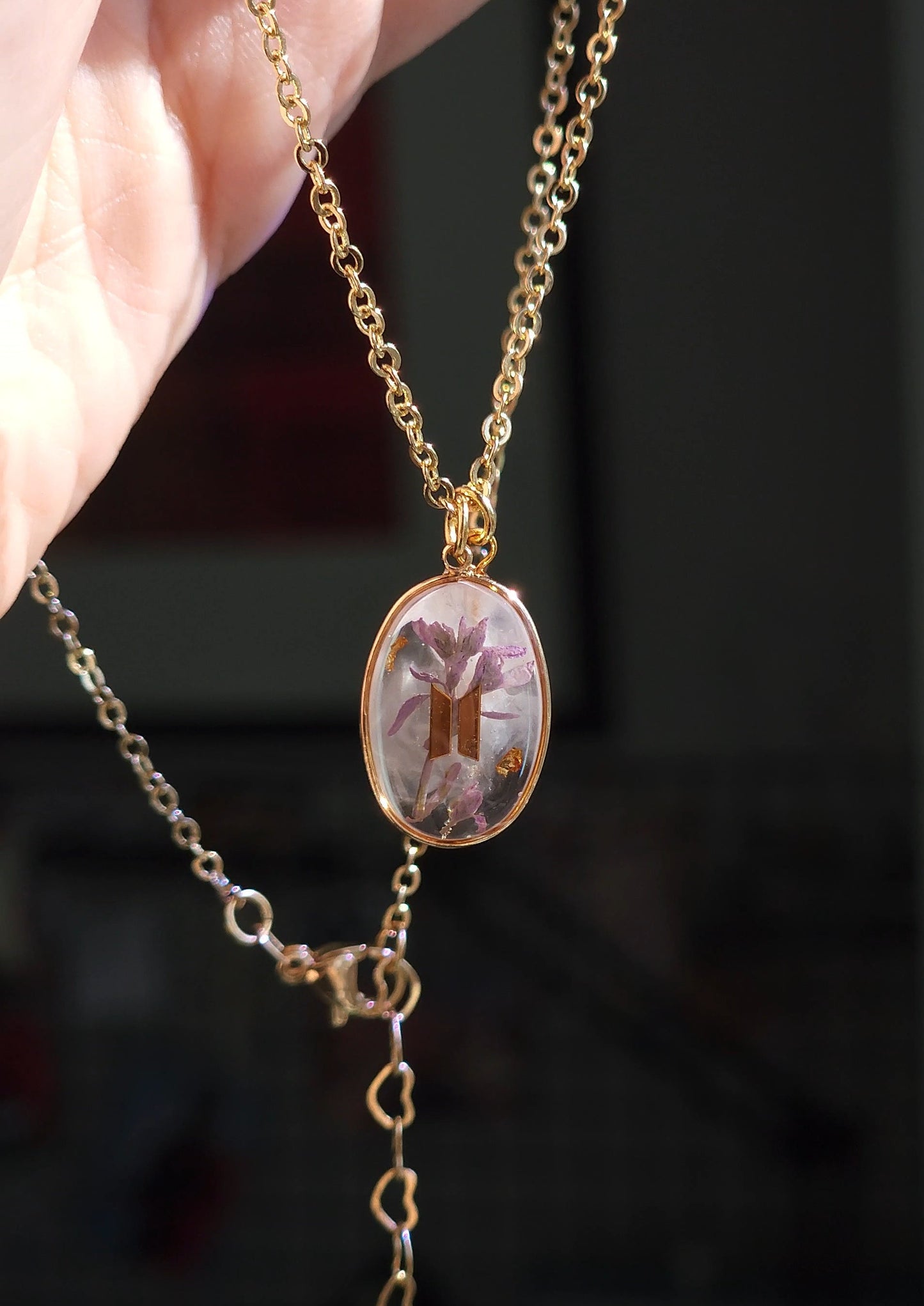 BTS inspired necklace with real flower | oval